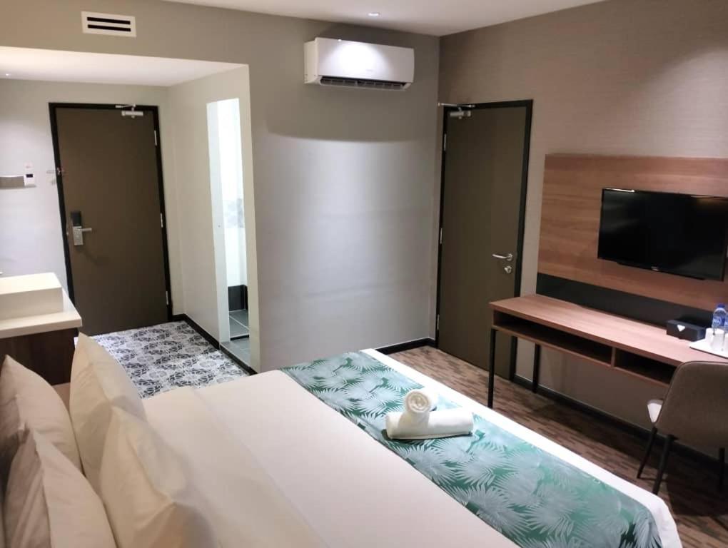Nb Hotel Джохор-Бару Экстерьер фото